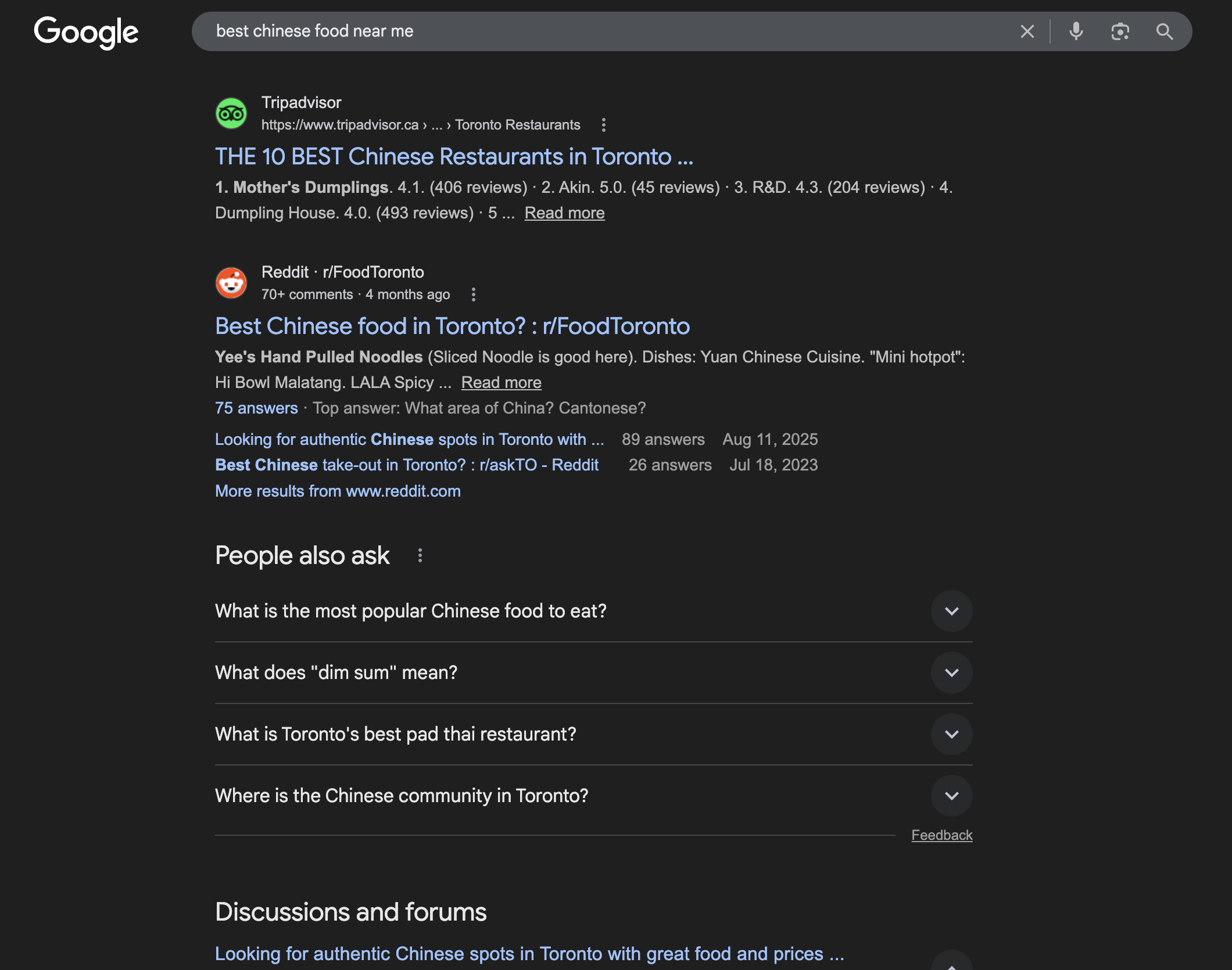 Example of Google SERPs where community platforms like Reddit appear alongside traditional websites for the query “best Chinese food near me.”
